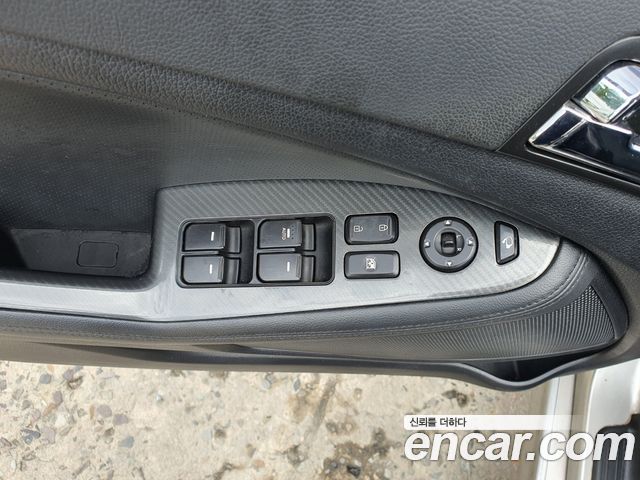 Kia K5 2013 — photo 14