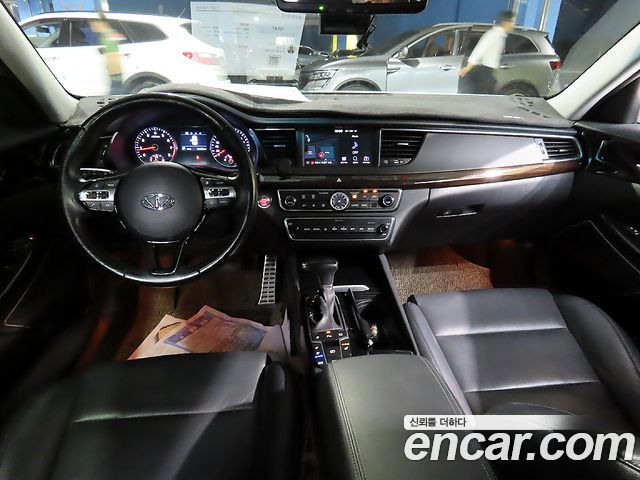 Kia K7 2018 — photo 7