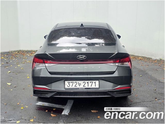 Hyundai AVANTE 2022 — photo 4