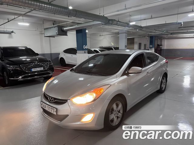 Hyundai AVANTE 2014 — photo 1