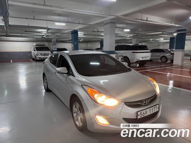 Hyundai AVANTE 2014 — photo 3