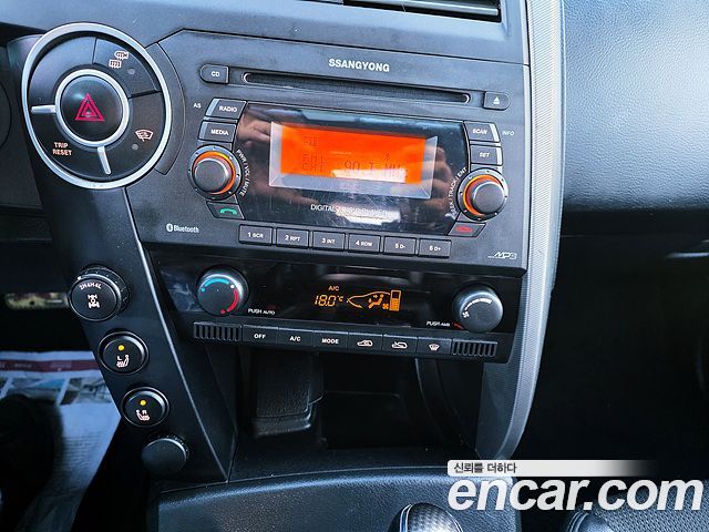 KG Mobility KORANDO 2012 — photo 14