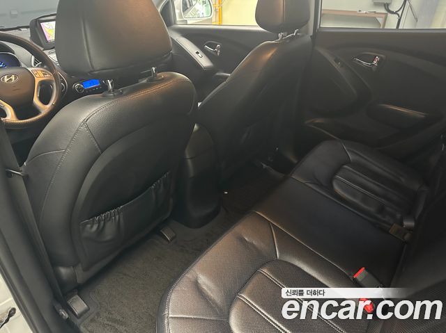 Hyundai Tucson 2013 — photo 17