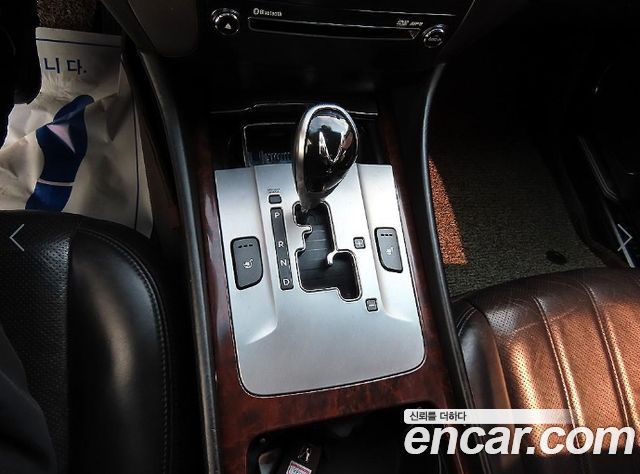 Hyundai Equus 2010 — photo 10
