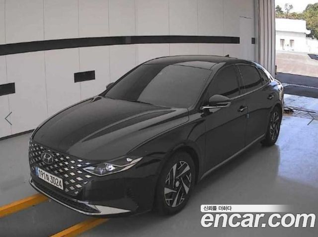 Hyundai Grandeur 2023 — photo 1
