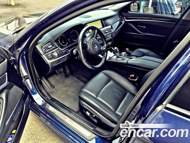 BMW 5-Series 2016 — photo 7