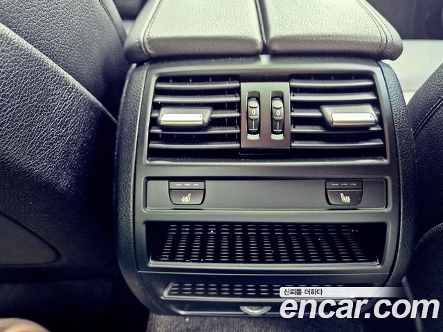 BMW 5-Series 2016 — photo 8