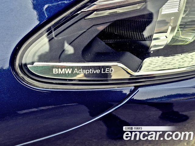 BMW 5-Series 2016 — photo 10