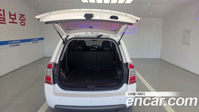Kia Carens 2011 — photo 9