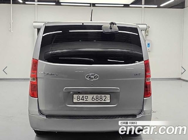 Hyundai Starex 2021 — photo 3