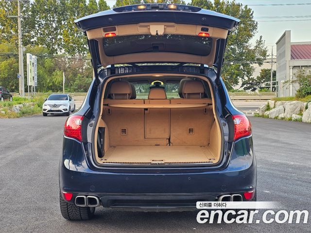 Porsche Cayenne 2014 — photo 7