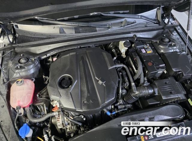 Kia K5 2022 — photo 20