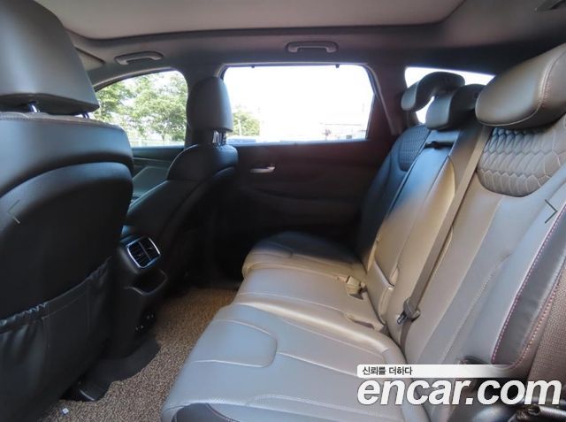 Hyundai Santafe 2019 — photo 8
