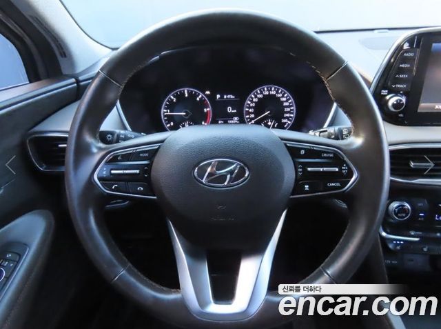 Hyundai Santafe 2019 — photo 11