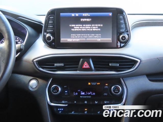 Hyundai Santafe 2019 — photo 12