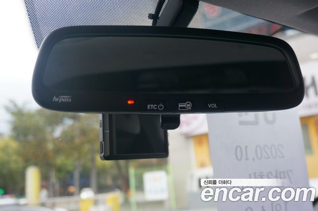 Hyundai Starex 2021 — photo 13