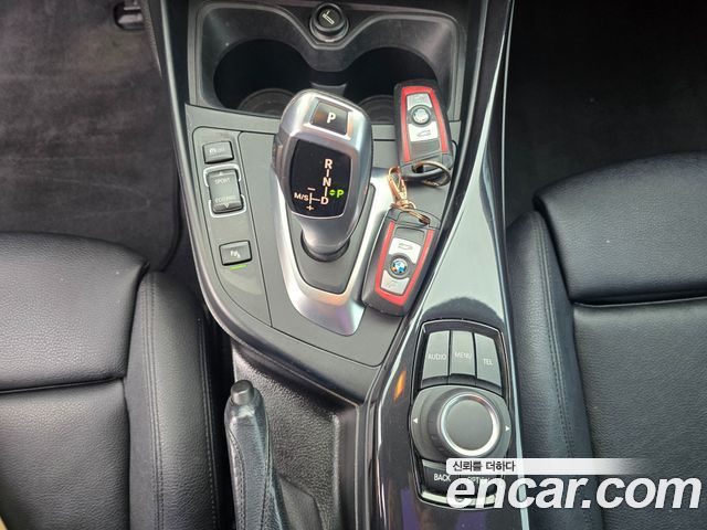 BMW 1-Series 2015 — photo 10