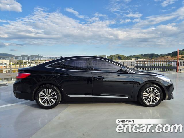 Hyundai Grandeur 2017 — photo 2