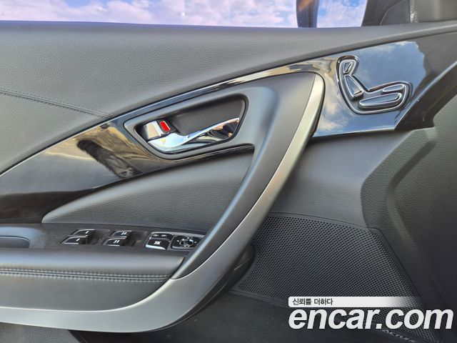 Hyundai Grandeur 2017 — photo 14