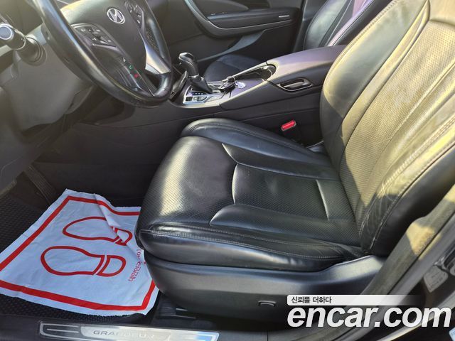 Hyundai Grandeur 2017 — photo 15