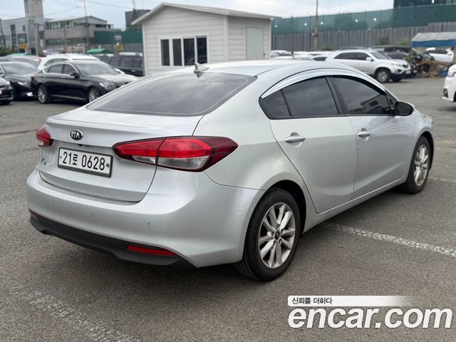 Kia K3 2016 — photo 2