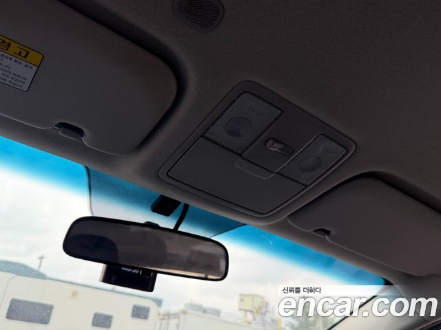 Kia K3 2016 — photo 16