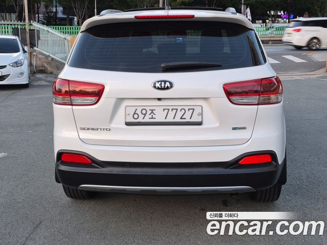 Kia Sorento 2015 — photo 2