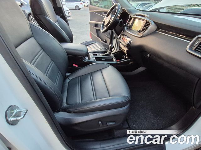 Kia Sorento 2015 — photo 10