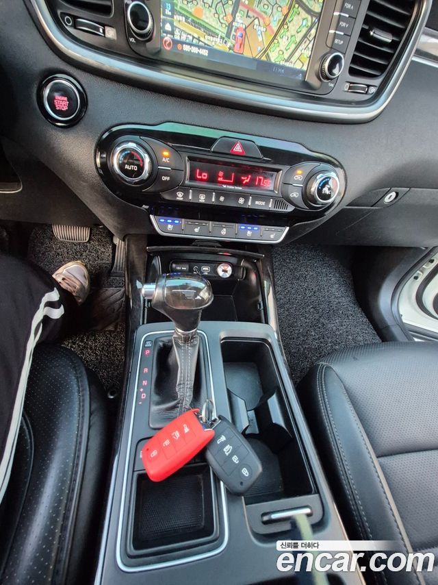 Kia Sorento 2015 — photo 15