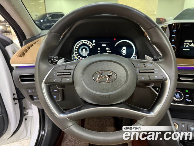 Hyundai Sonata 2020 — photo 9