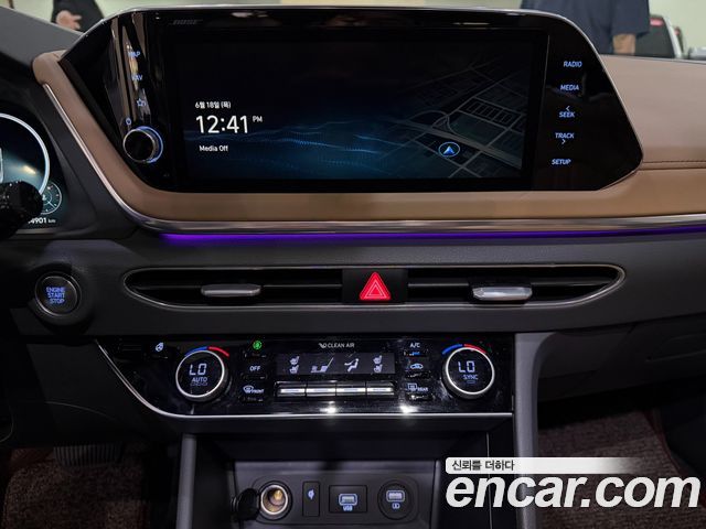 Hyundai Sonata 2020 — photo 11