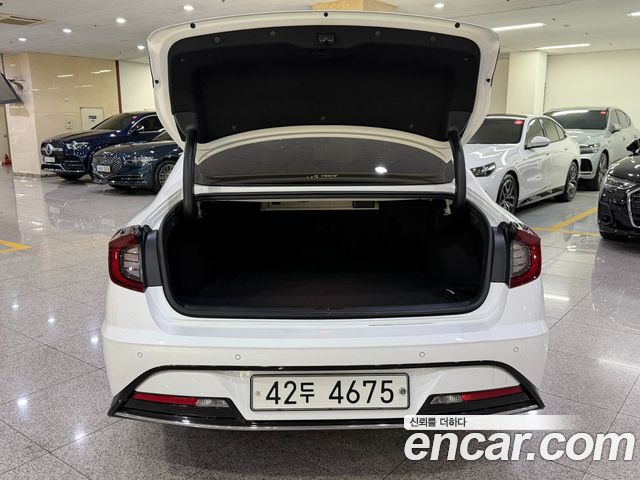 Hyundai Sonata 2020 — photo 19