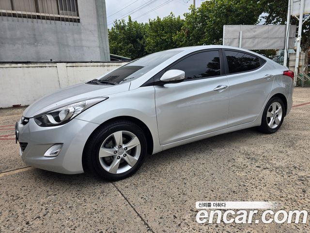 Hyundai AVANTE 2012 — photo 1
