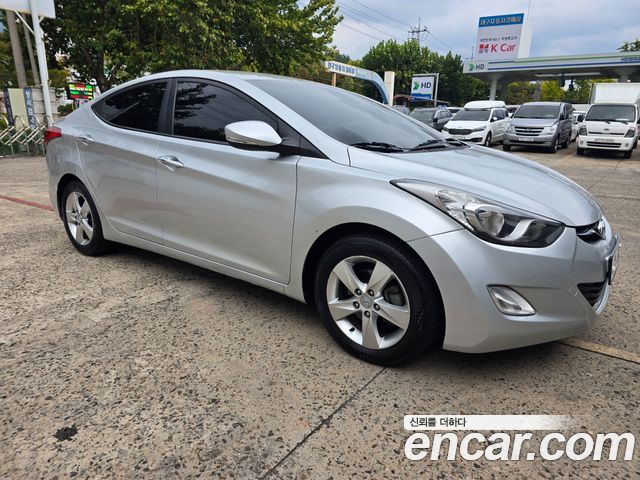 Hyundai AVANTE 2012 — photo 6