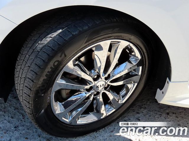 Kia Canival 2017 — photo 5