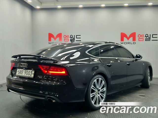 Audi A7 2014 — photo 2