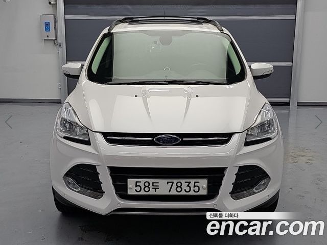 Ford Escape 2013 — photo 1