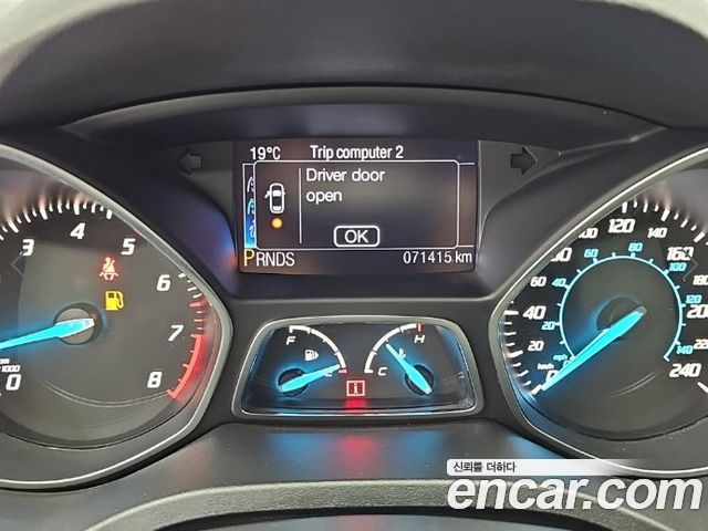 Ford Escape 2013 — photo 6