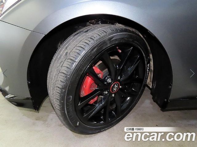 Hyundai Veloster 2019 — photo 20