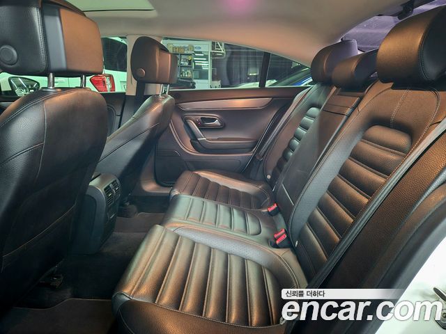 Volkswagen CC 2014 — photo 12