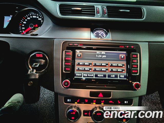Volkswagen CC 2014 — photo 14