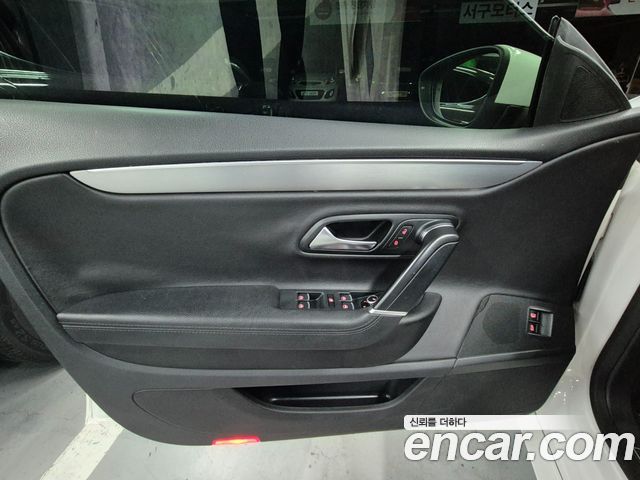 Volkswagen CC 2014 — photo 18
