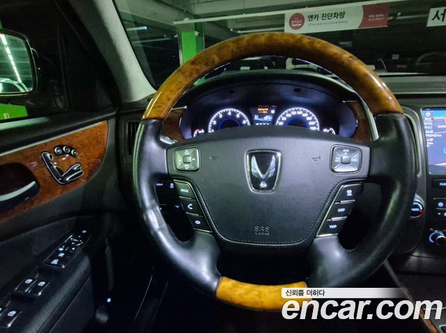 Hyundai Equus 2012 — photo 8