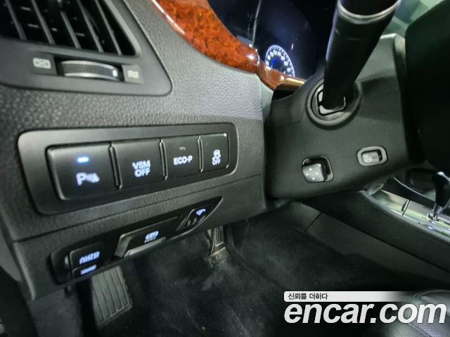 Hyundai Equus 2012 — photo 12