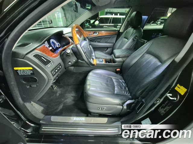 Hyundai Equus 2012 — photo 20