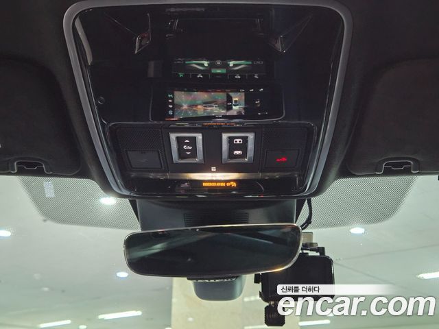 Land Rover Range Rover 2019 — photo 19