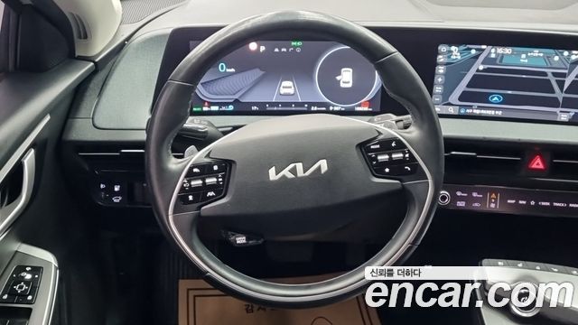 Kia EV6 2023 — photo 7