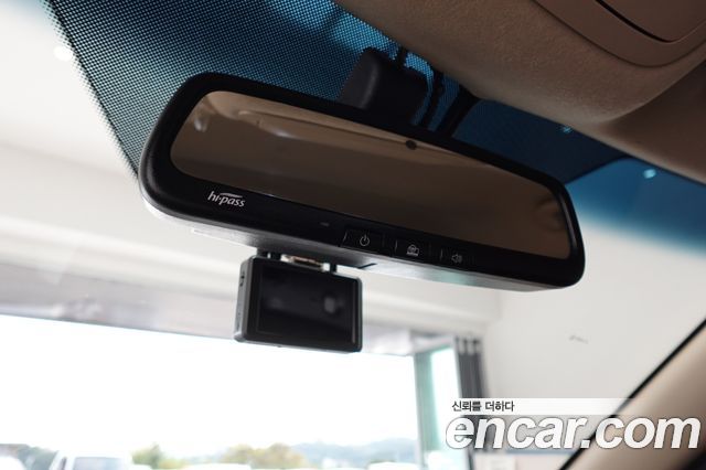 KG Mobility TIBOLI 2015 — photo 11