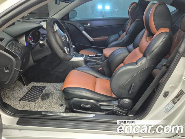 Hyundai Genesis 2009 — photo 8