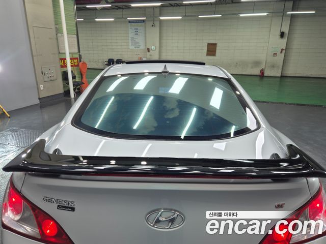 Hyundai Genesis 2009 — photo 20